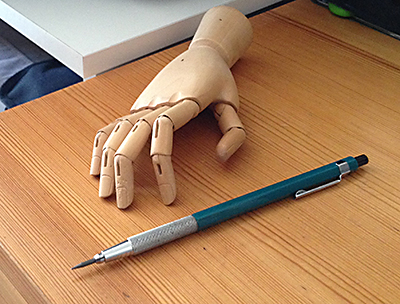 Manikin hand and clutch pencil